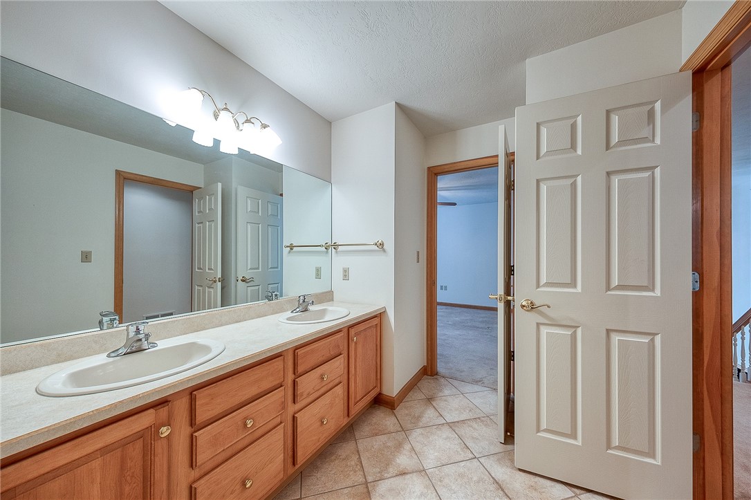1505 Brimfield Dr