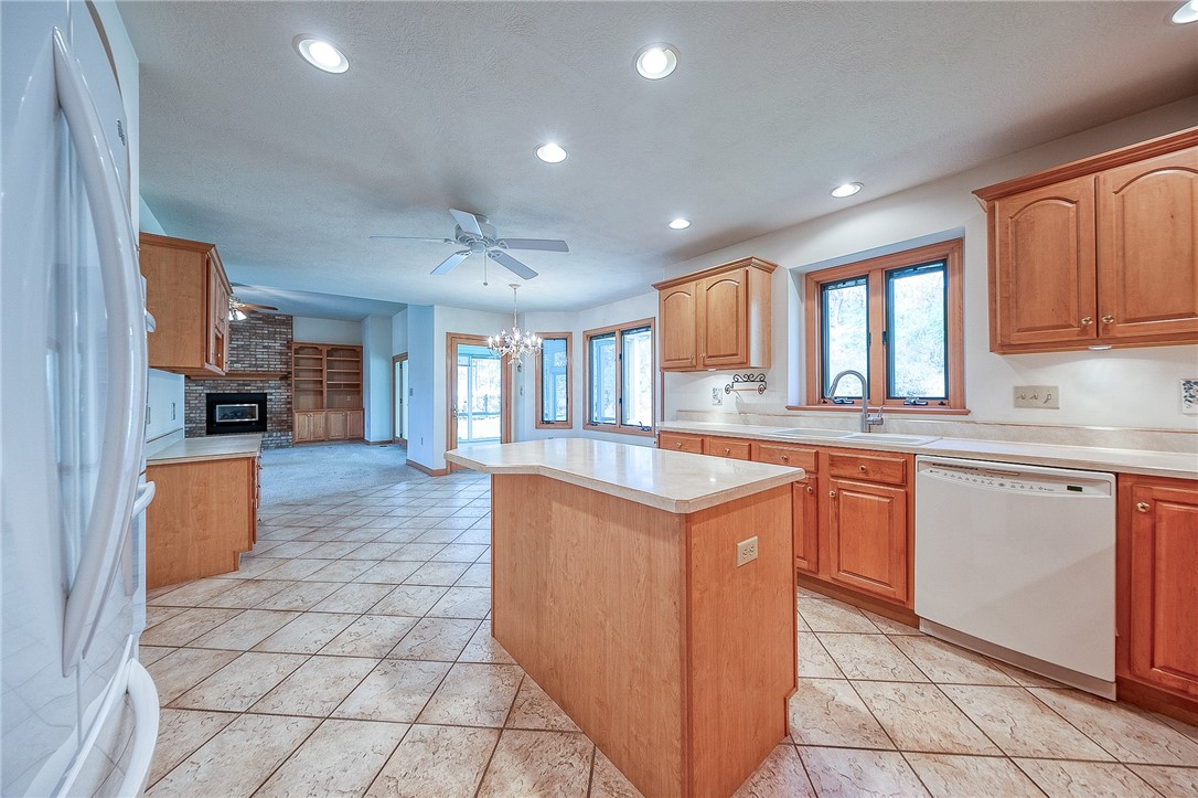 1505 Brimfield Dr