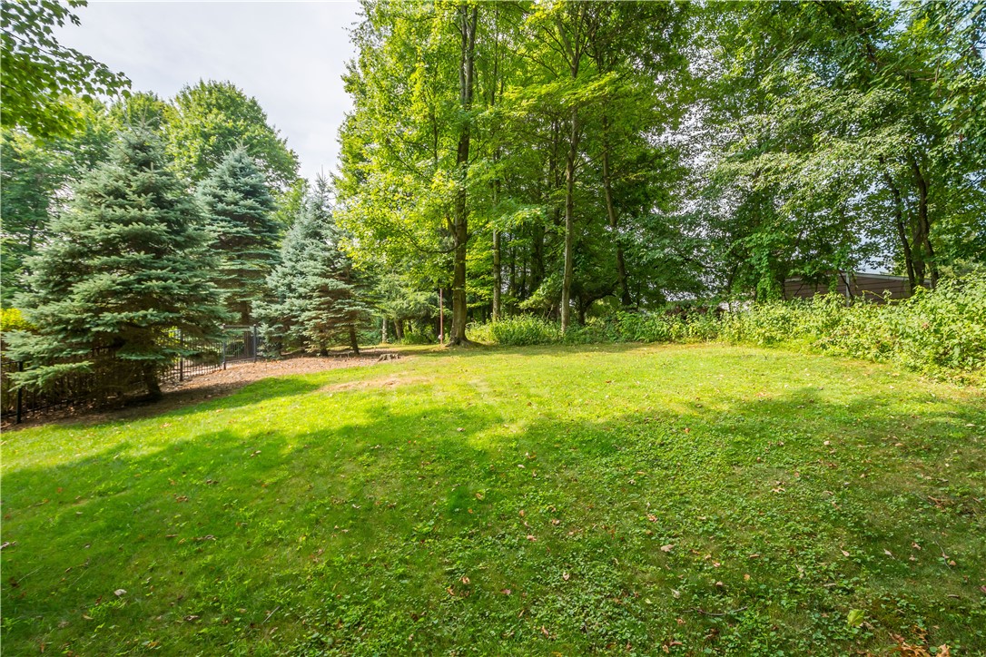 913 Highlander Circle