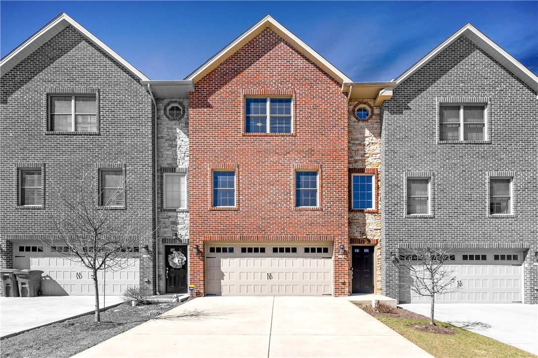 594 Chesnic Drive