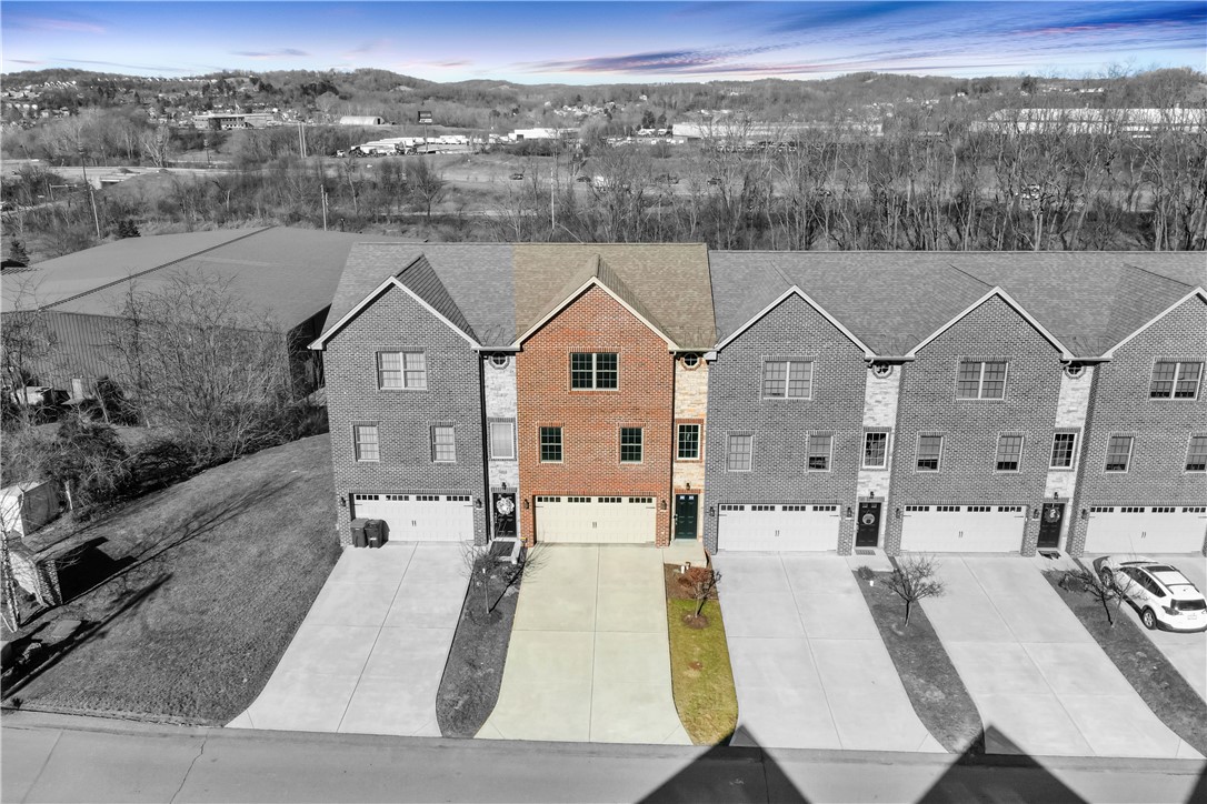 594 Chesnic Drive