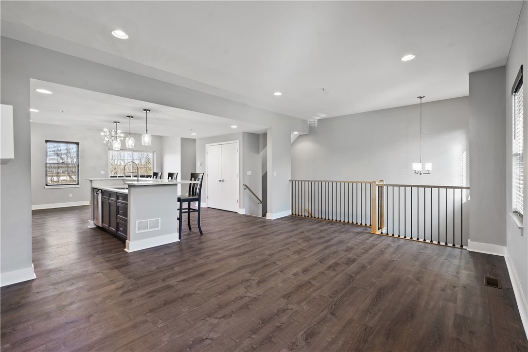594 Chesnic Drive
