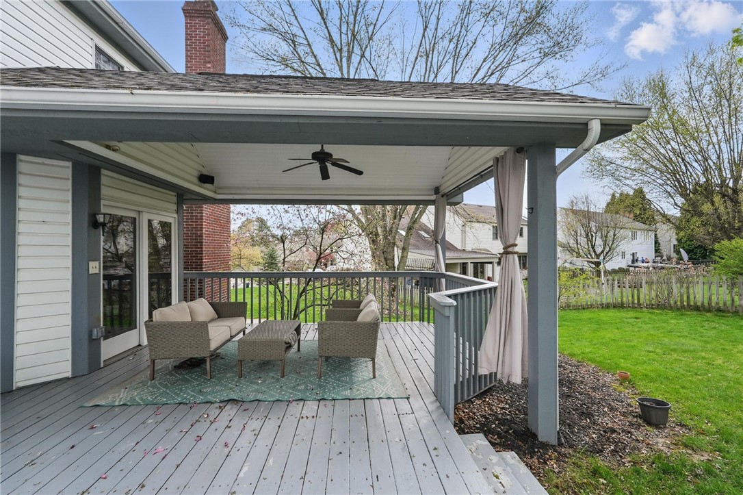 211 Meadowbrook Dr