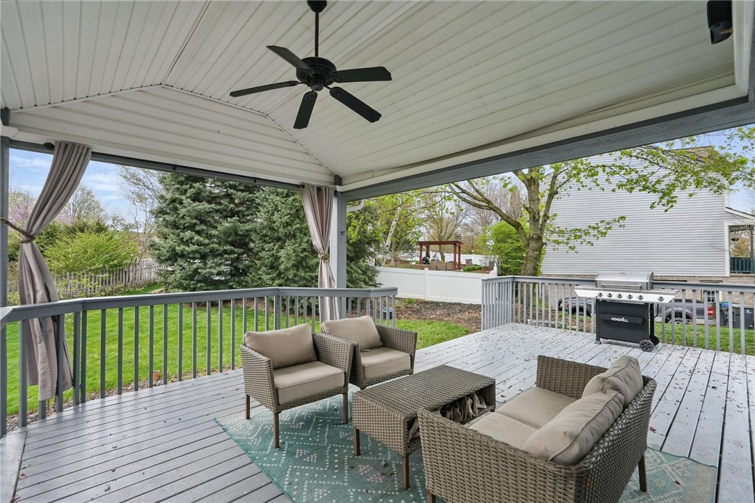 211 Meadowbrook Dr