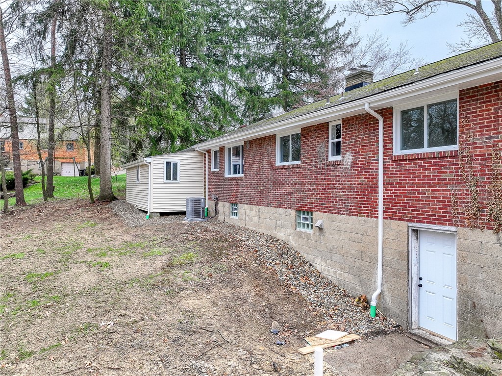 10431 Linden Road