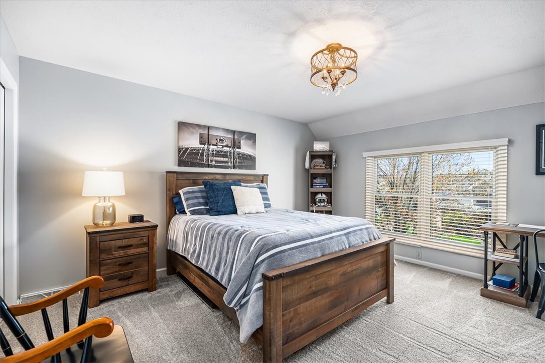 122 Pinehurst Ln