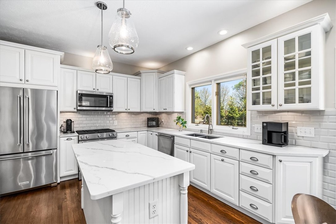 122 Pinehurst Ln