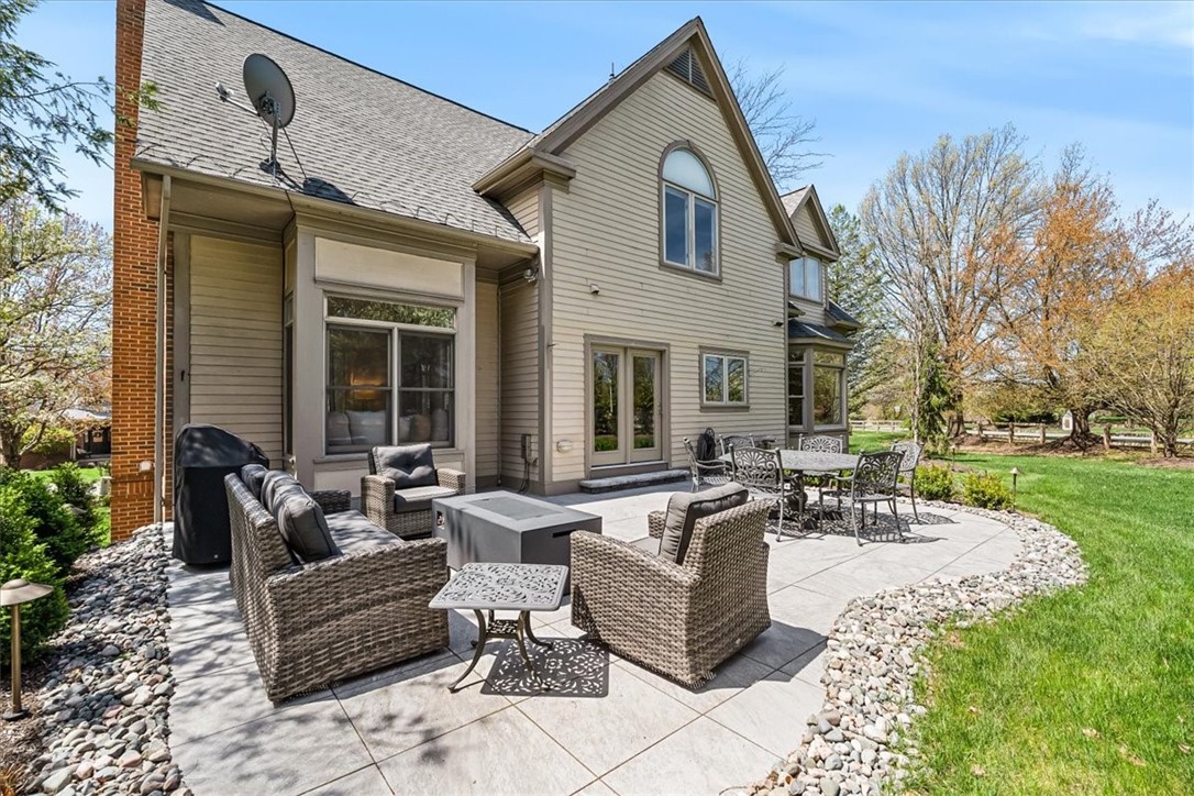 122 Pinehurst Ln