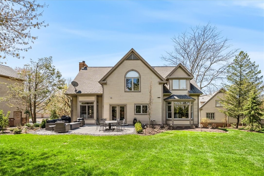 122 Pinehurst Ln