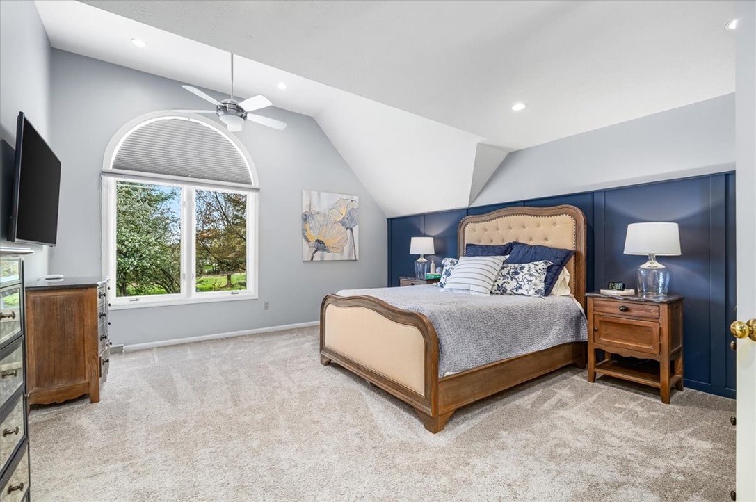 122 Pinehurst Ln