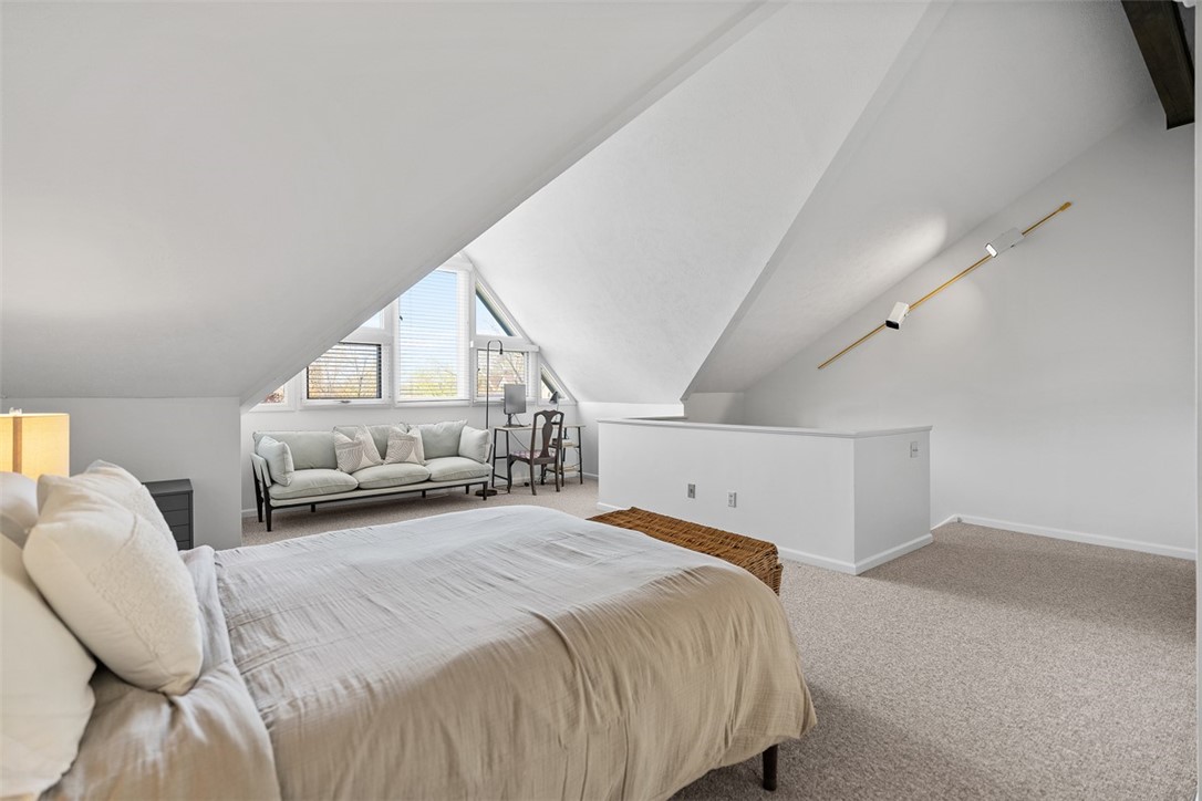 100 Denniston St 23