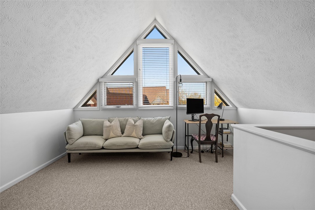 100 Denniston St 23