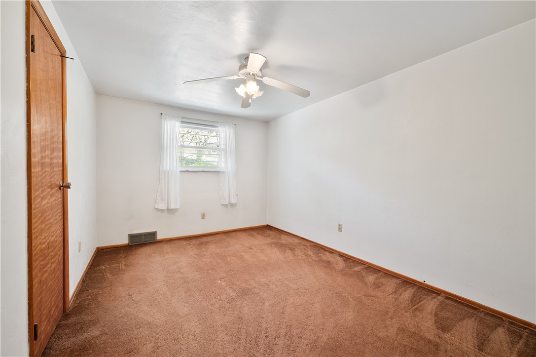 1100 Greenhill Rd