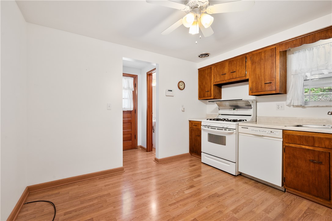 1100 Greenhill Rd