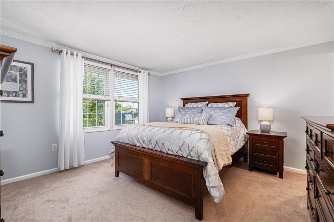 521 Sarah Dr