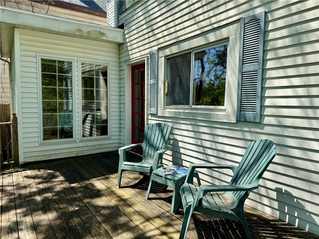 1214 Chislett St