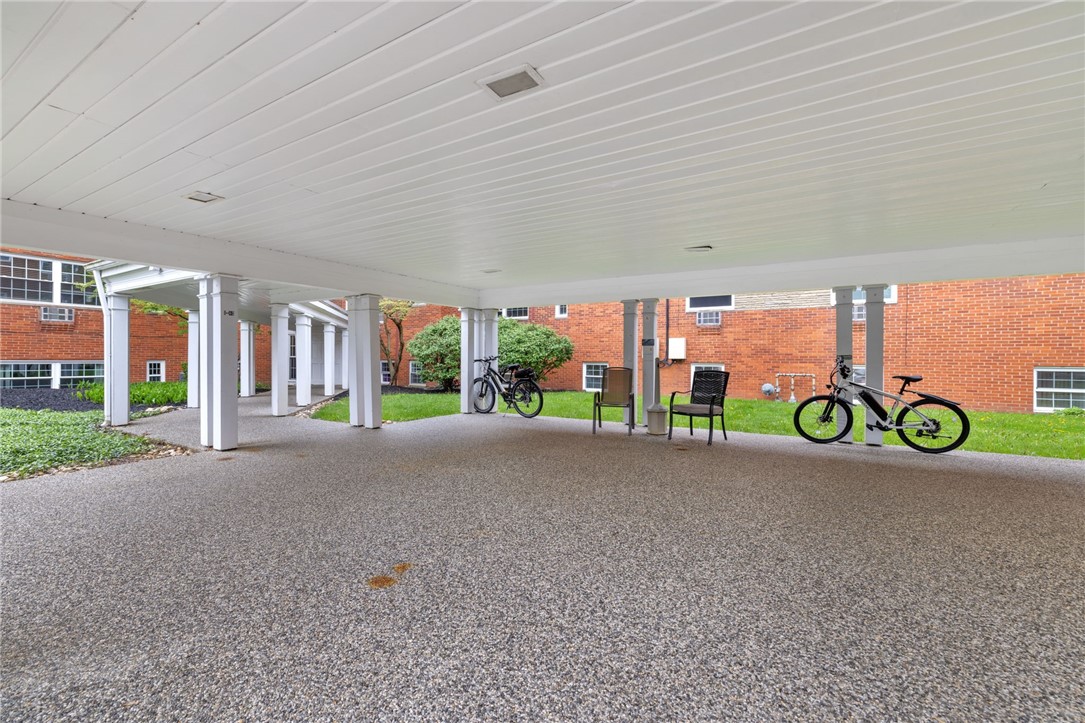 5900 Babcock Blvd 40