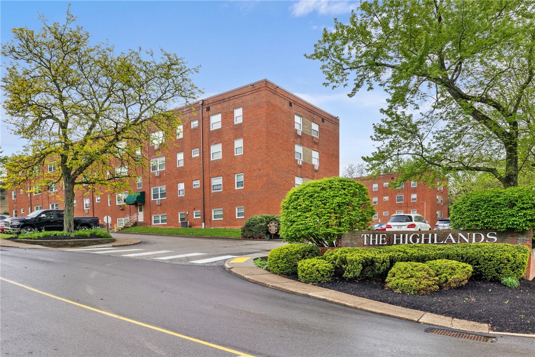 5900 Babcock Blvd 40