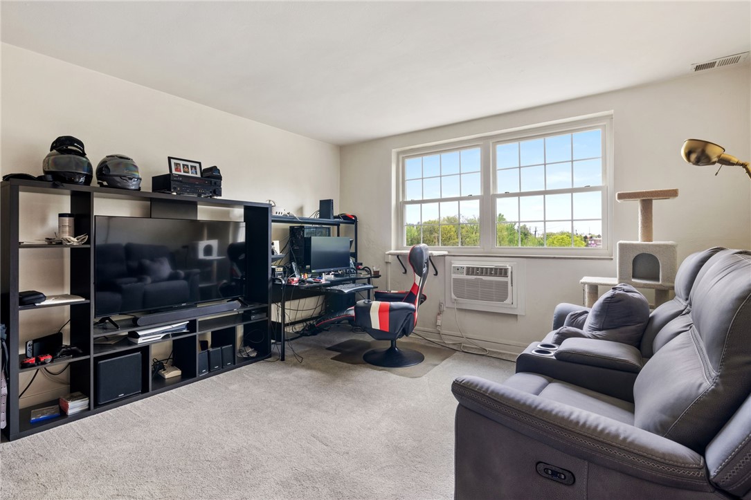 5900 Babcock Blvd 40