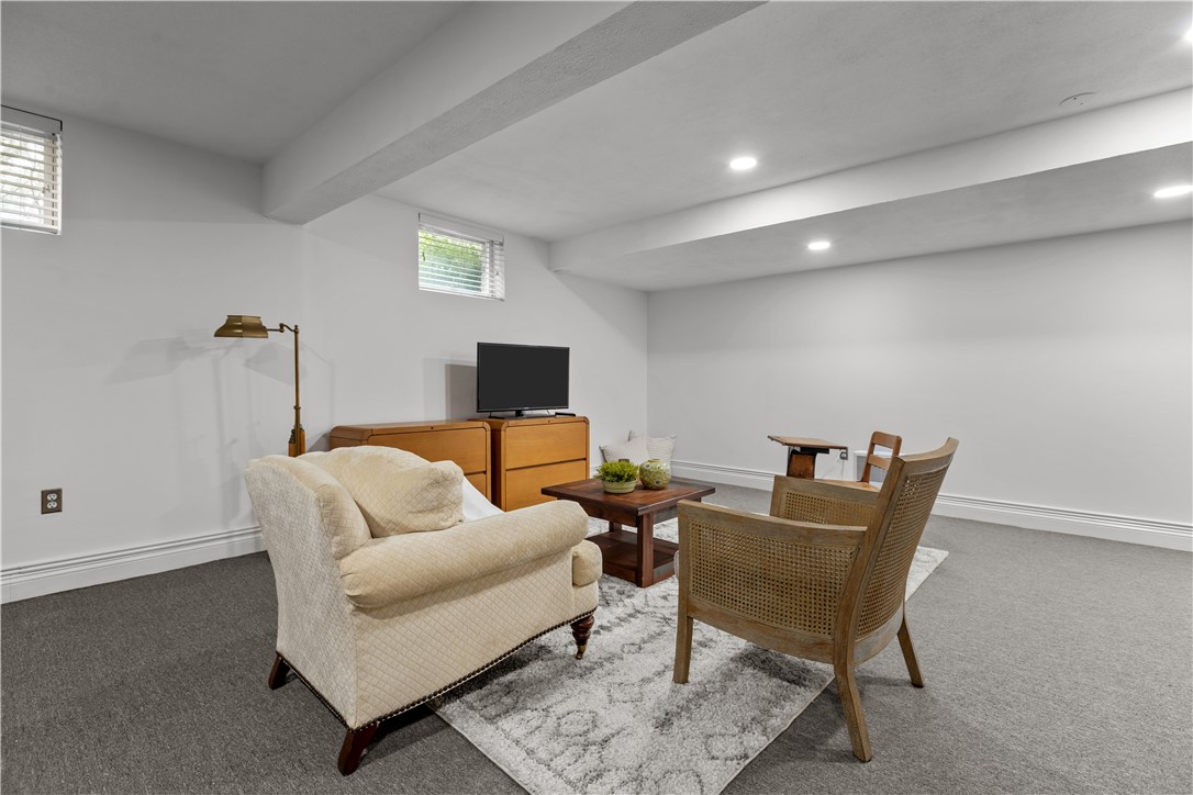 2349 Westgate Drive