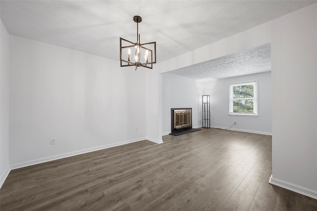 100 Canyon Court