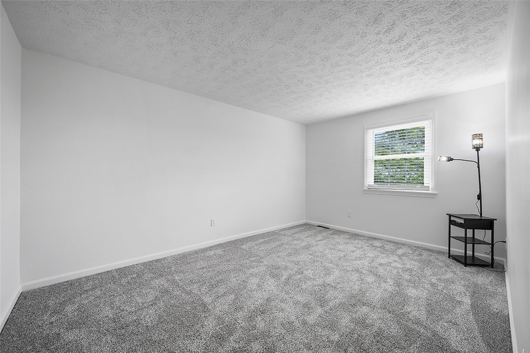 100 Canyon Court