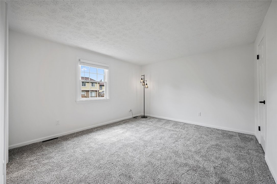 100 Canyon Court