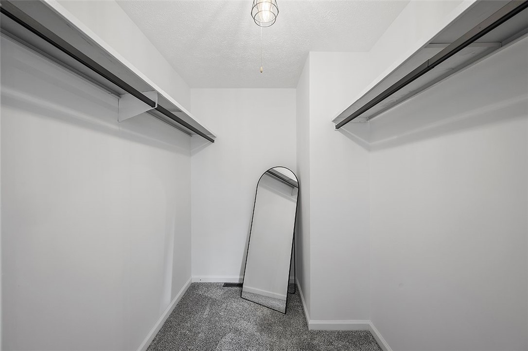 100 Canyon Court