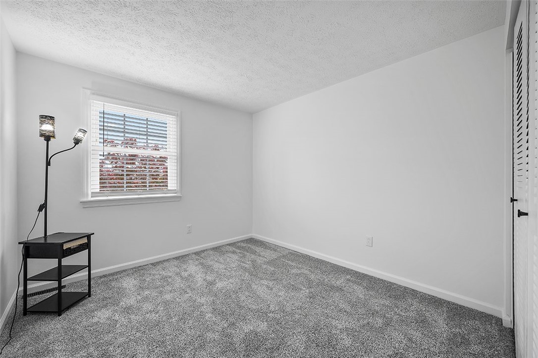 100 Canyon Court