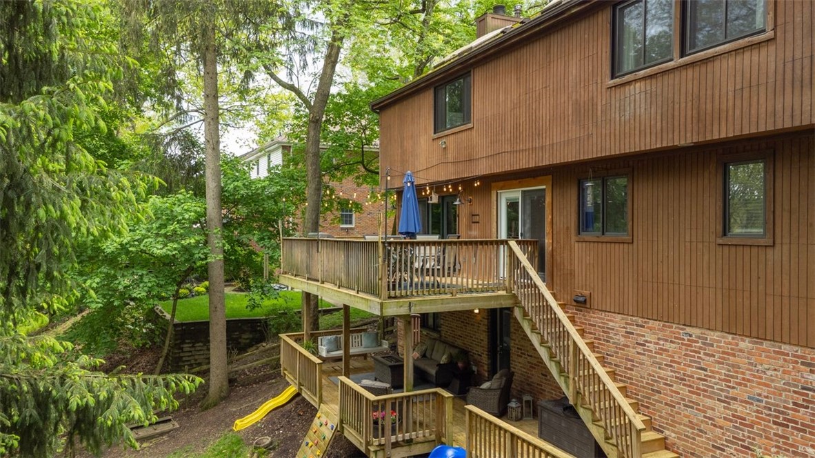 10186 Woodbury Dr