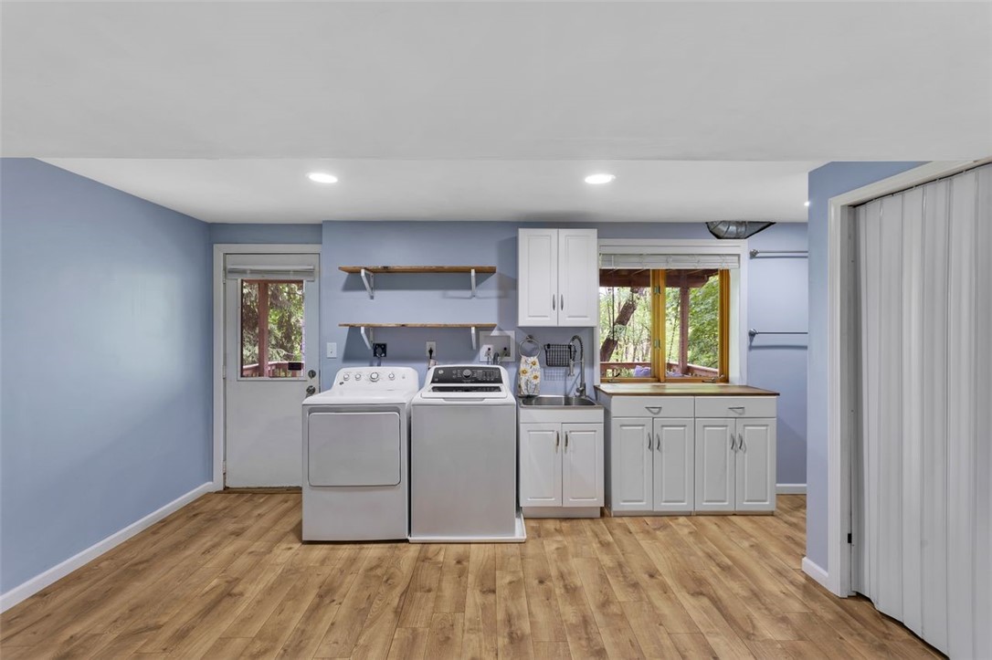 10186 Woodbury Dr