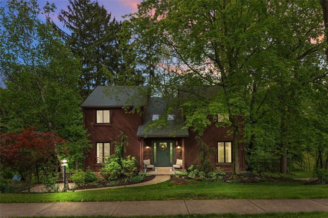 10186 Woodbury Dr