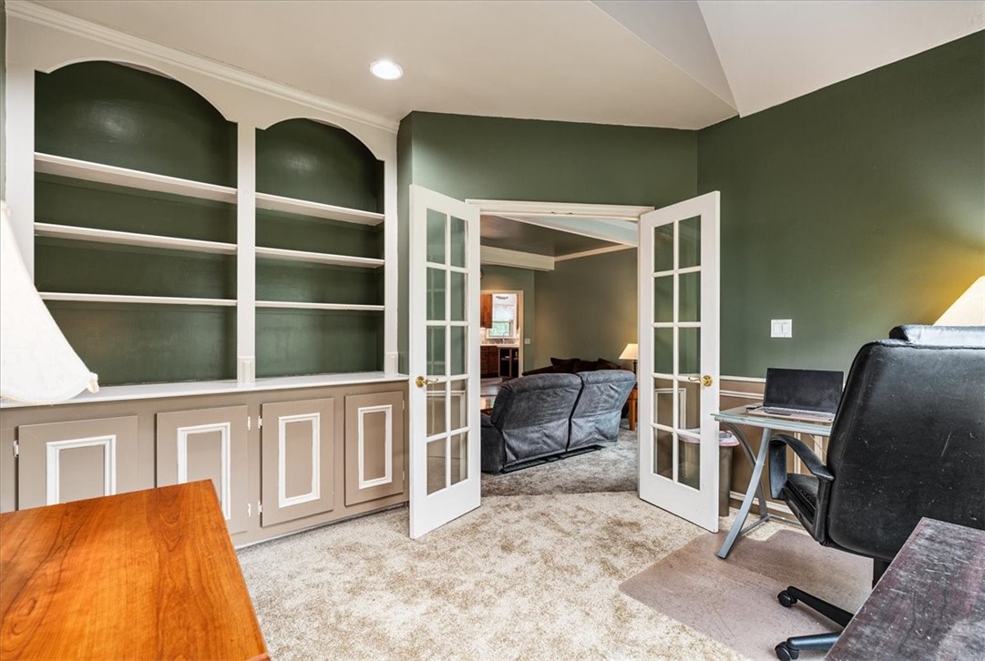 106 Briar Hill Dr