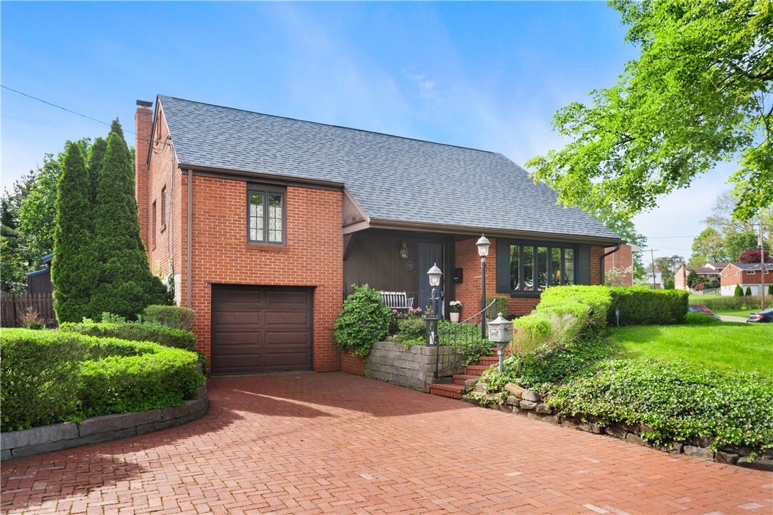 216 Fernledge Dr