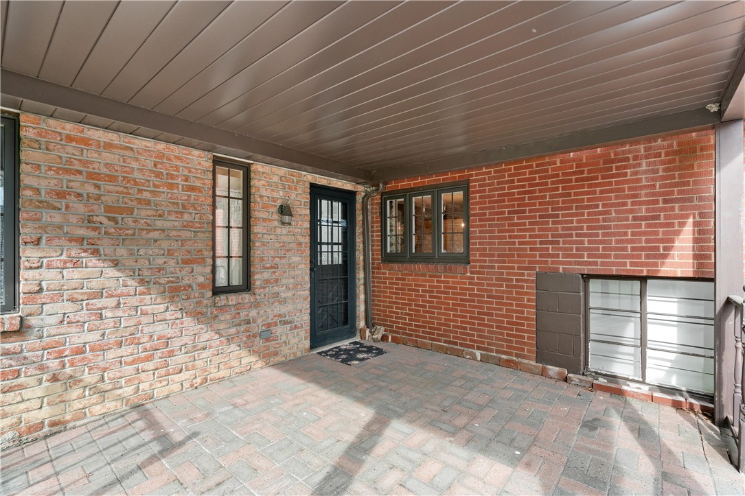 216 Fernledge Dr