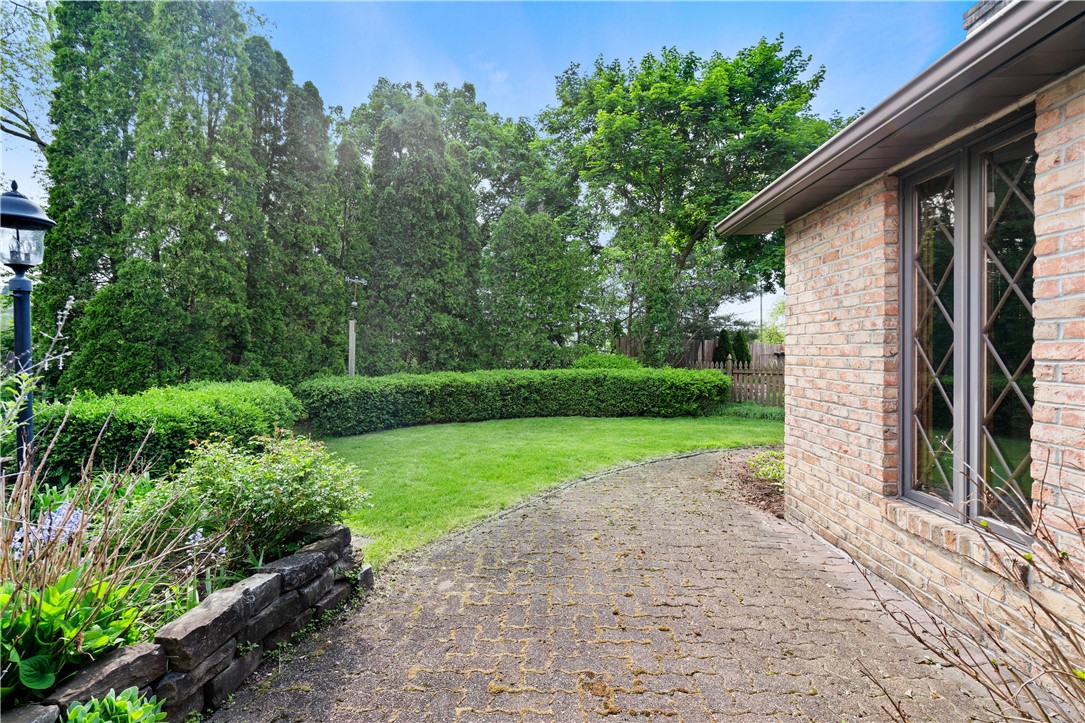 216 Fernledge Dr