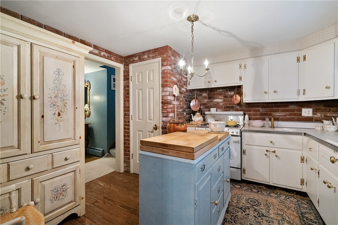 216 Fernledge Dr