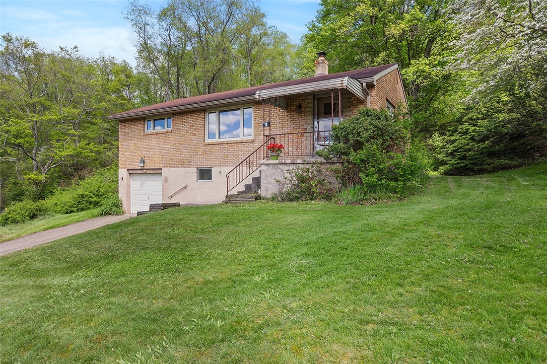 19 Christine Dr