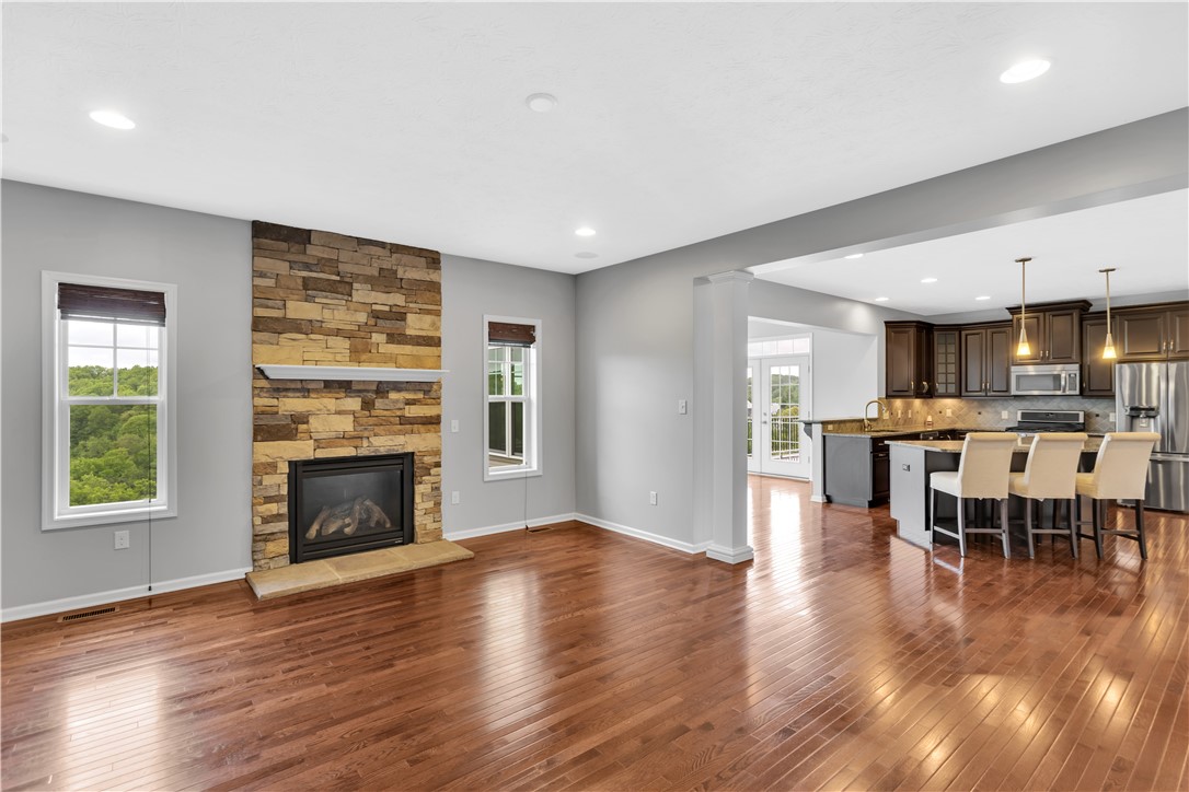 119 Buckingham Dr