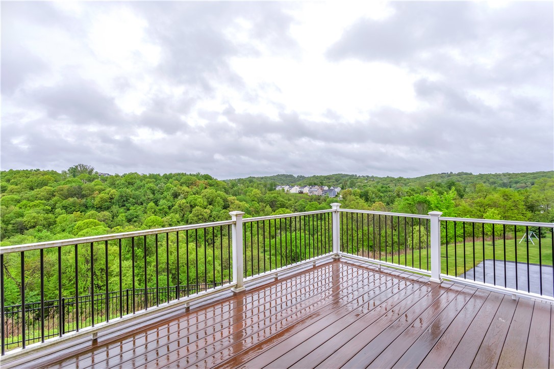 119 Buckingham Dr