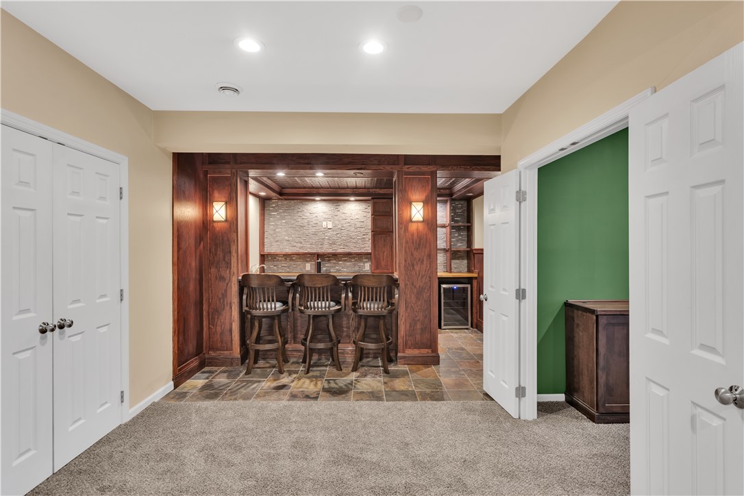 119 Buckingham Dr