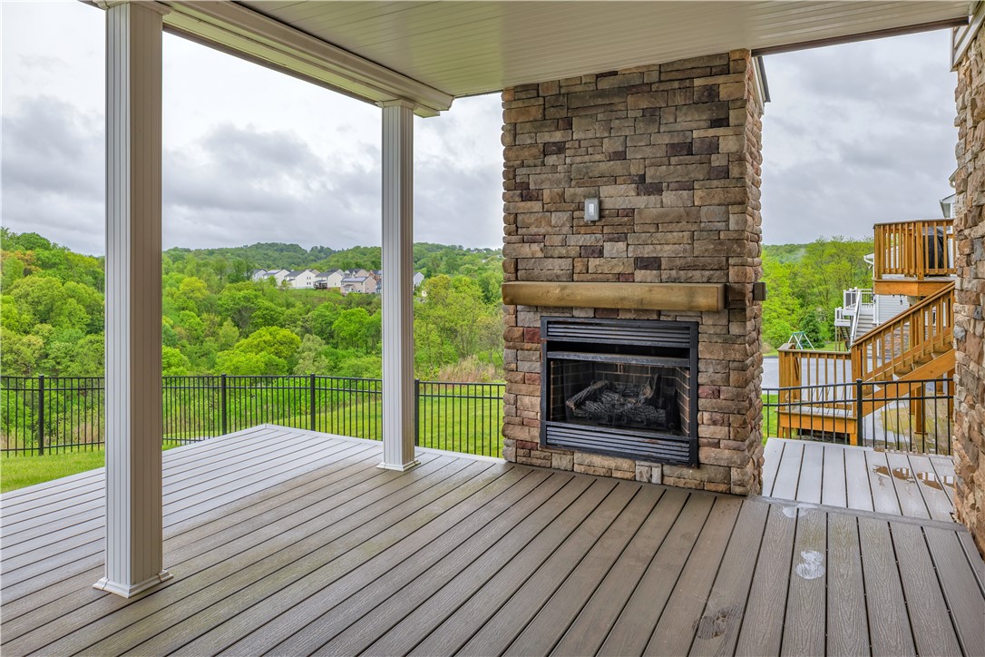 119 Buckingham Dr