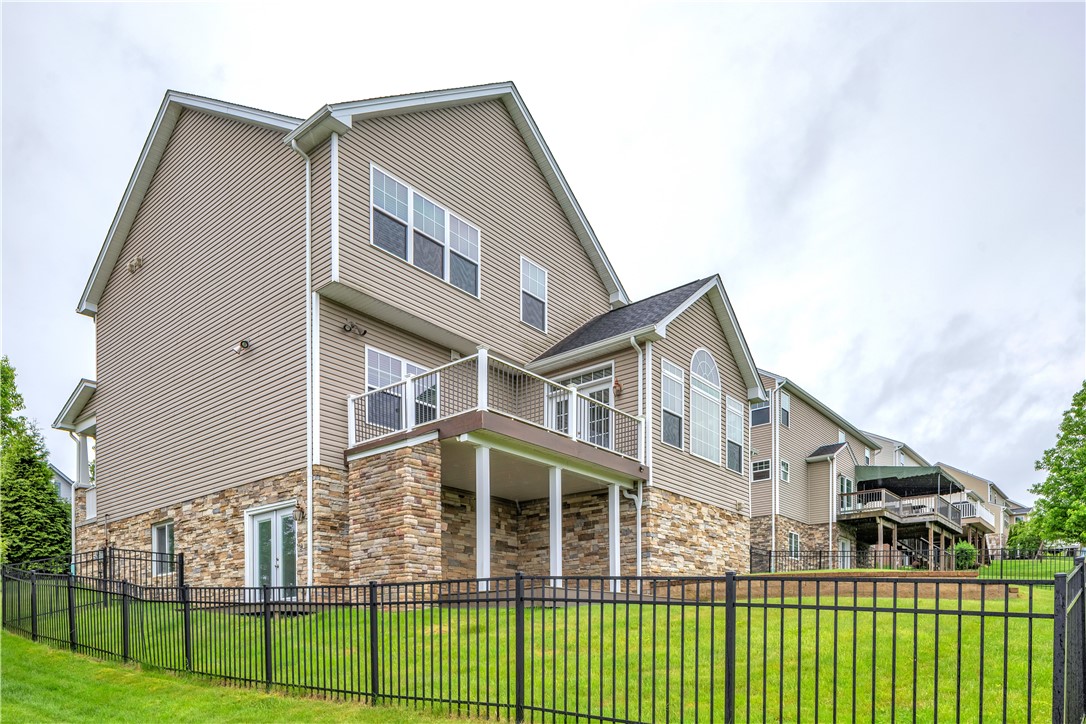 119 Buckingham Dr