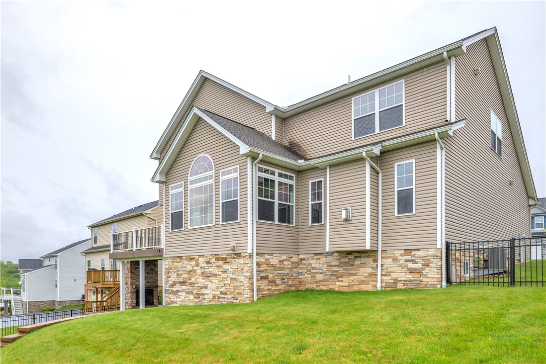 119 Buckingham Dr