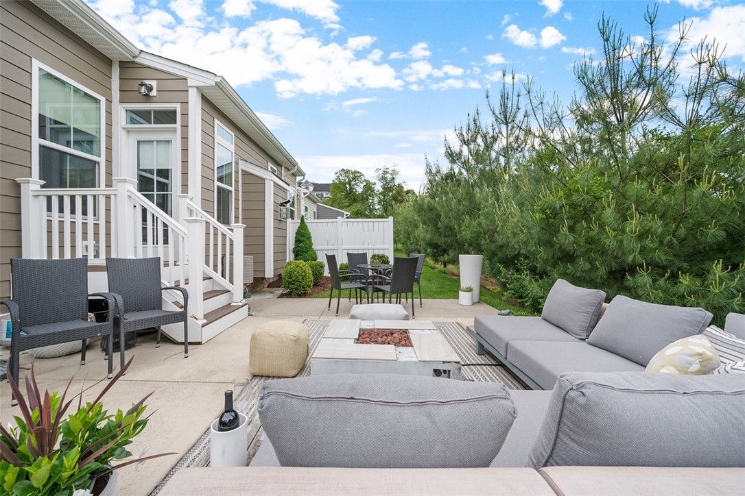 3033 Mahican Circle