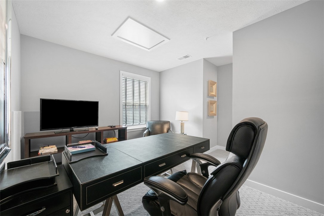 3033 Mahican Circle