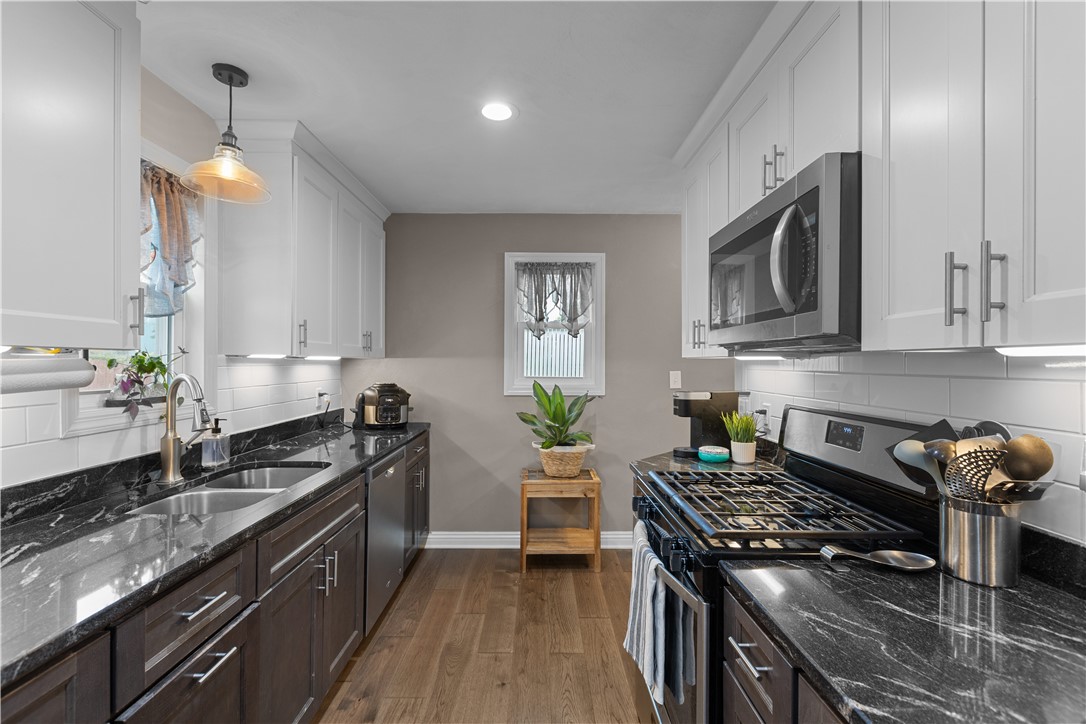 218 Pearl Dr