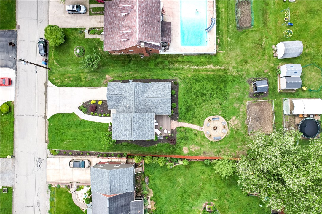 218 Pearl Dr