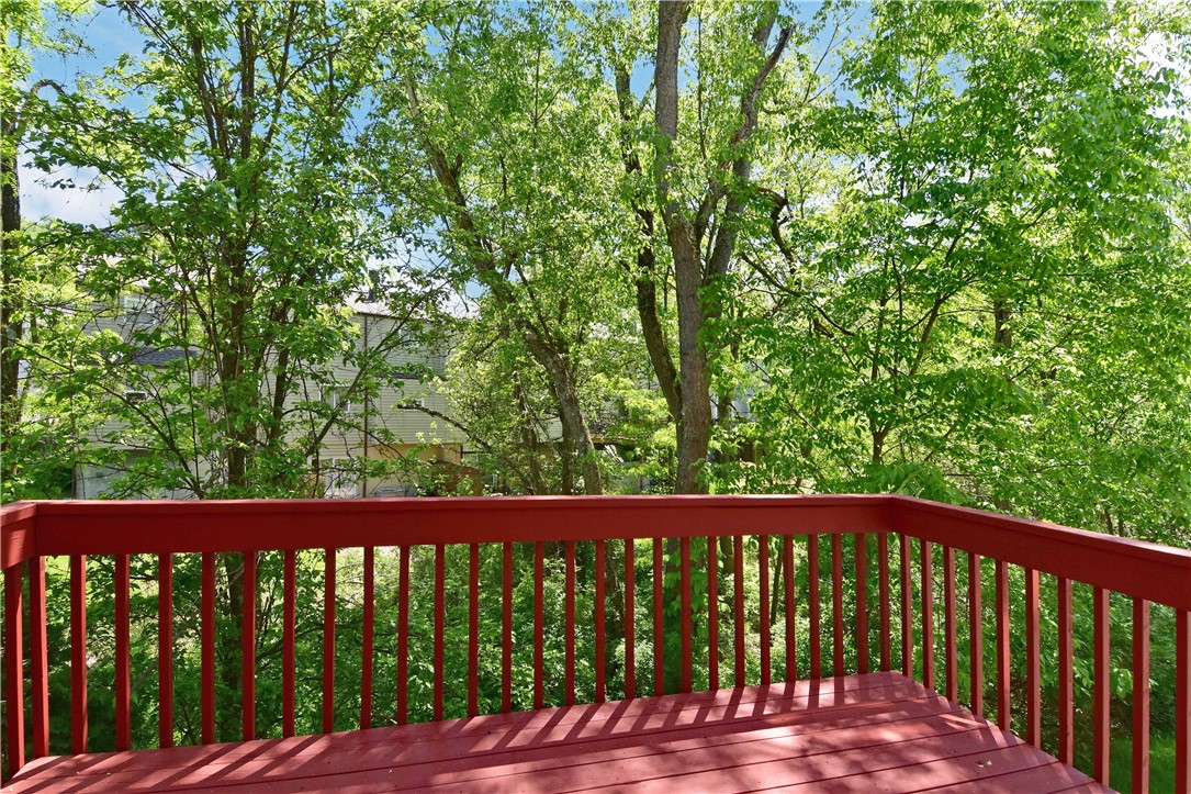 3094 Meadow Brook