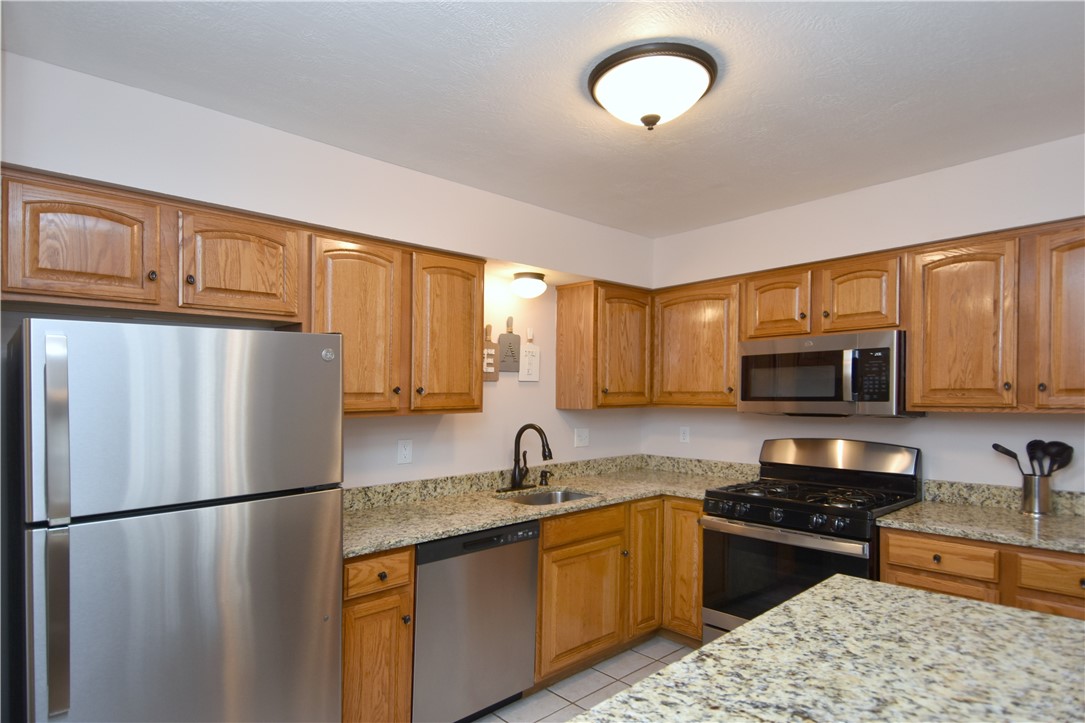 3094 Meadow Brook